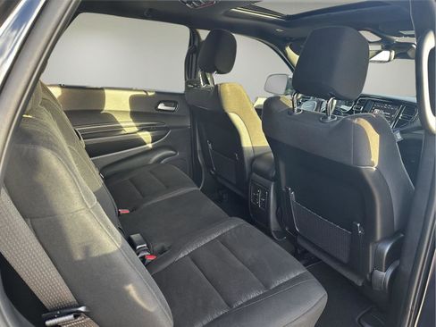 Used 2024 Dodge Durango SXT w/ SXT Blacktop Group image 12