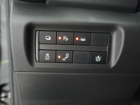 Used 2024 Nissan Kicks S FWD image 13