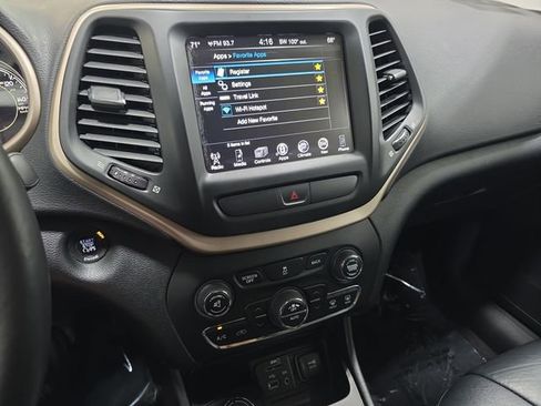 Used 2016 Jeep Cherokee High Altitude AWD/4WD image 20