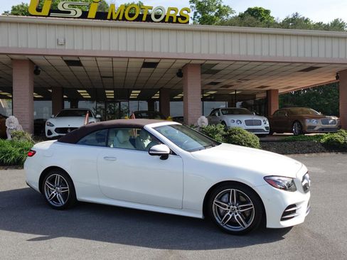 Used 2020 Mercedes-Benz E 450 4MATIC Cabriolet w/ AMG Line image 26
