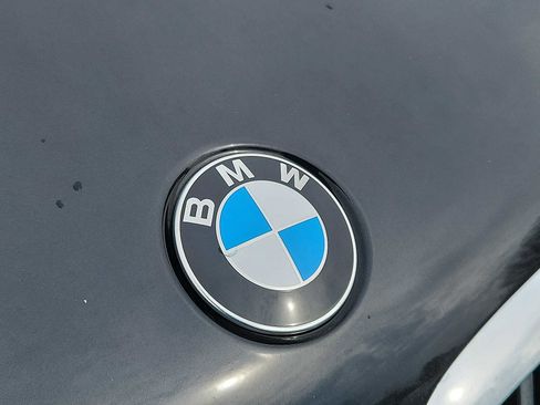 Used 2023 BMW X5 xDrive40i w/ Premium Package image 4