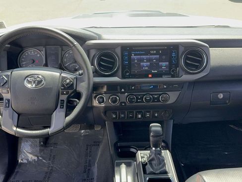 Used 2019 Toyota Tacoma TRD Pro AWD/4WD image 14