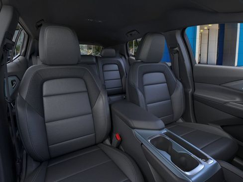New 2026 Chevrolet Equinox EV LT FWD image 16