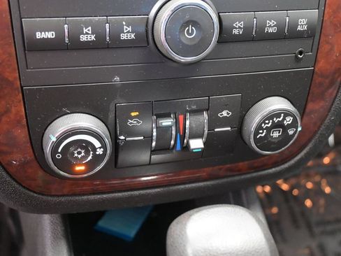 Used 2009 Chevrolet Impala LS FWD image 27