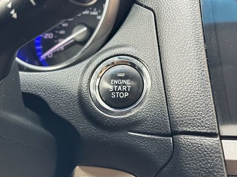 Used 2015 Subaru Outback 2.5i Limited image 24