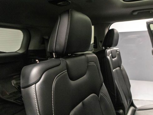 Used 2021 Jeep Grand Cherokee L Limited image 36