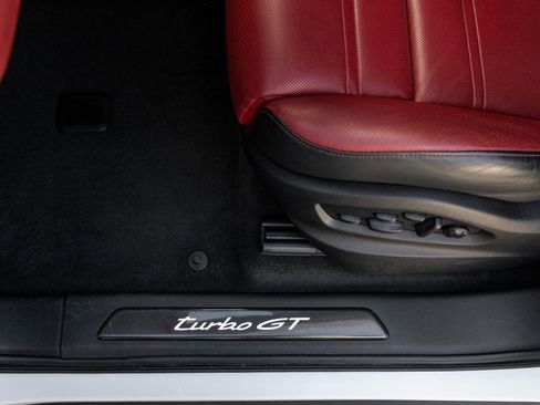 Certified 2024 Porsche Cayenne Turbo GT image 22