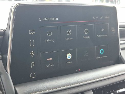 Used 2022 GMC Yukon SLT w/ SLT Premium Package image 29