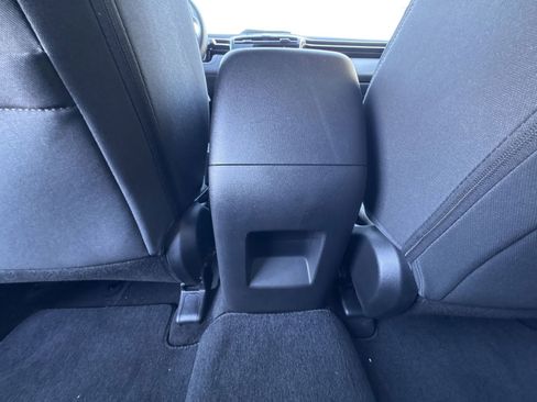 Used 2024 Hyundai Tucson SE image 19