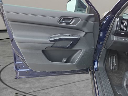 New 2026 Nissan Pathfinder SV AWD/4WD image 11