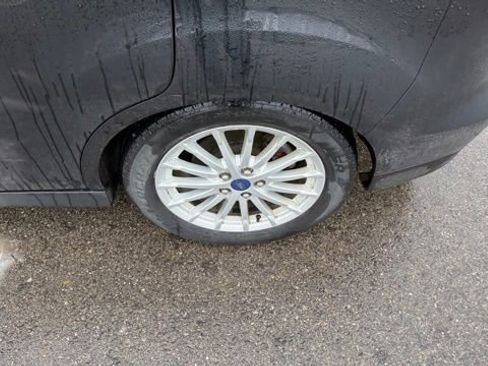 Used 2013 Ford C-MAX SEL image 13