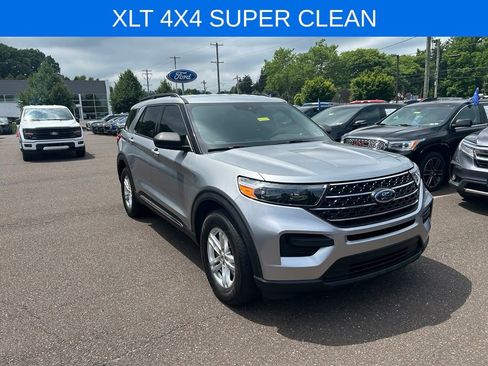 Certified 2020 Ford Explorer XLT w/ Class III Trailer Tow Package AWD/4WD image 3