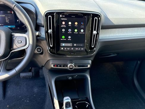 New 2026 Volvo XC40 B5 Plus w/ Protection Package Premier image 15