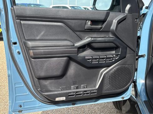 Used 2026 Toyota 4Runner SR5 RWD image 26