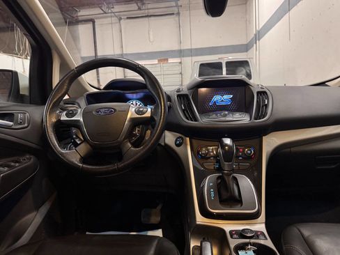 Used 2016 Ford C-MAX Energi SEL image 18