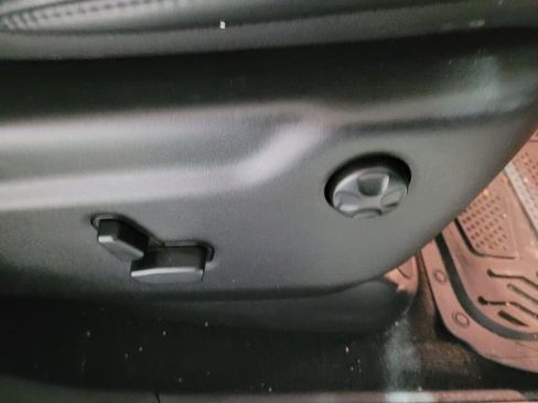 Used 2015 Jeep Grand Cherokee Limited image 63