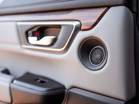 Used 2022 Honda CR-V EX-L image 29