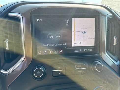 Used 2019 Chevrolet Silverado 1500 High Country w/ Technology Package AWD/4WD image 27