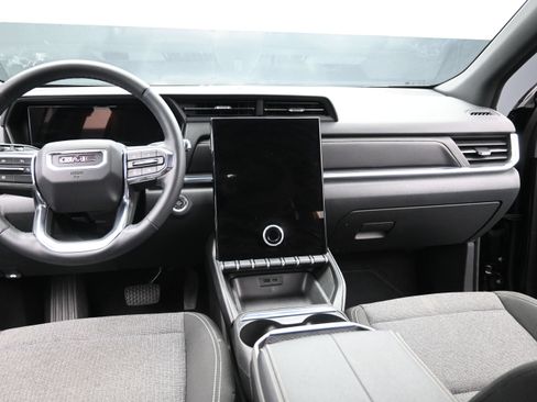 Used 2025 GMC Terrain Elevation AWD/4WD image 15