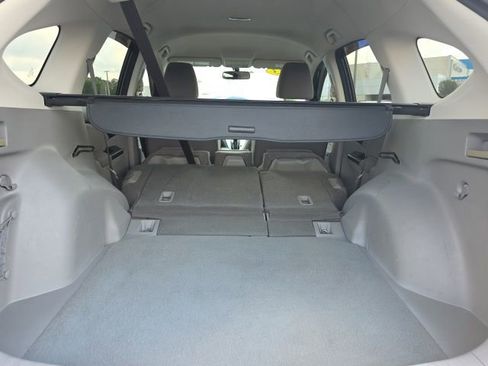 Used 2013 Honda CR-V LX image 16
