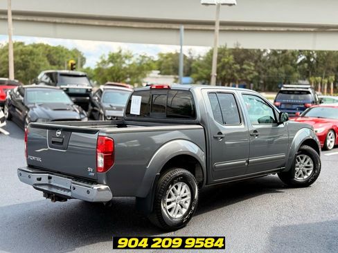 Used 2017 Nissan Frontier SV w/ SV Value Truck Package RWD image 5