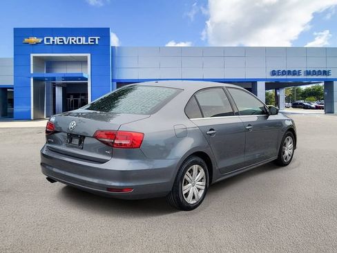 Used 2017 Volkswagen Jetta S FWD image 4