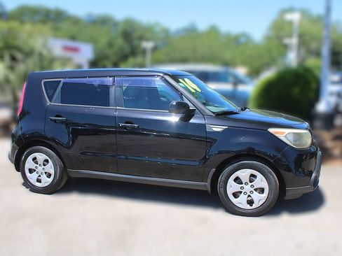 Used 2014 Kia Soul FWD image 4