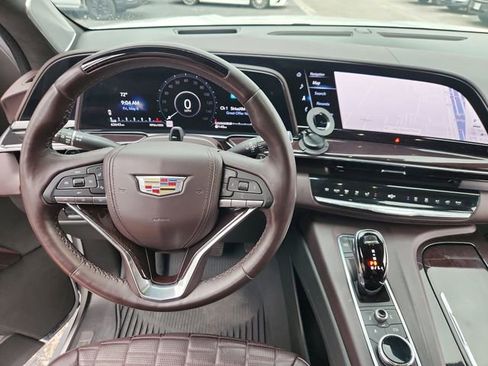 Used 2021 Cadillac Escalade Sport Platinum RWD image 11