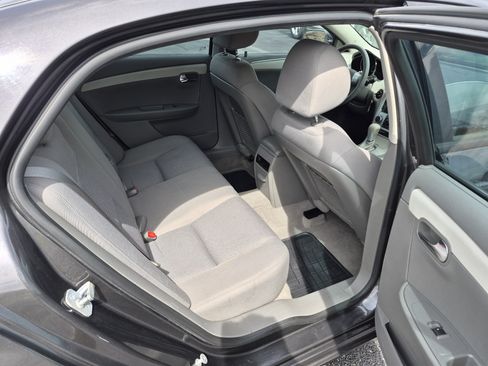 Used 2012 Chevrolet Malibu LS FWD image 11