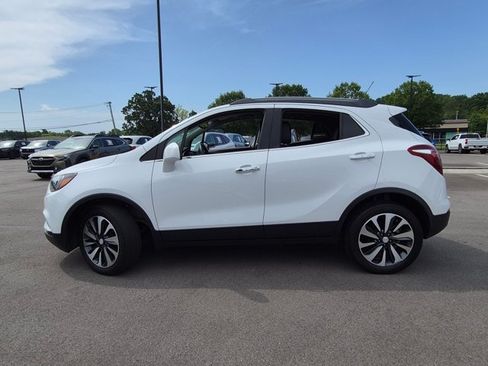 Used 2021 Buick Encore Preferred AWD/4WD image 6