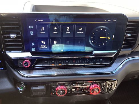 Used 2023 Chevrolet Silverado 1500 ZR2 w/ ZR2 Bison Edition AWD/4WD image 17