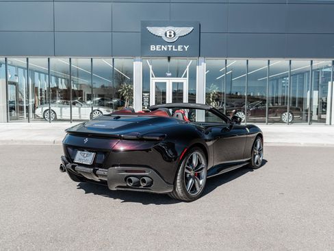Used 2024 Ferrari Roma Spider image 3