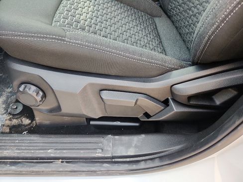 New 2025 Ford Ranger XLT w/ FX4 Off-Road Package image 11