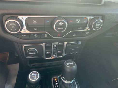 New 2026 Jeep Wrangler Unlimited Sport AWD/4WD image 17