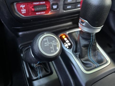 Used 2023 Jeep Wrangler Unlimited Rubicon 4xe w/ Cold Weather Group AWD/4WD image 42