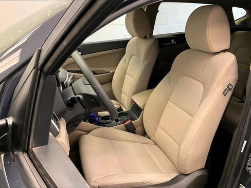 Used 2021 Hyundai Tucson Value image 15