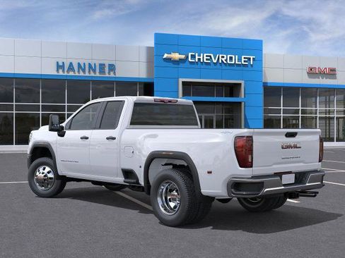 New 2026 GMC Sierra 3500 Pro image 3