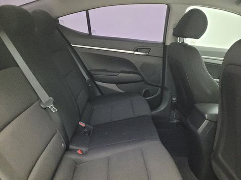 Used 2020 Hyundai Elantra SE w/ Cargo Package (C1) image 19