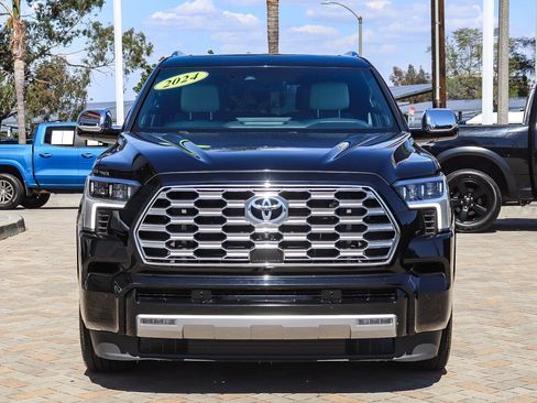 Used 2024 Toyota Sequoia Capstone AWD/4WD image 2