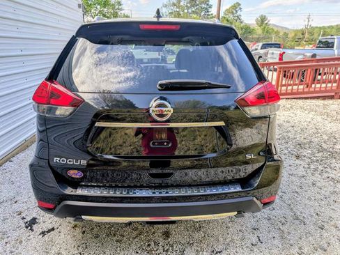 Used 2017 Nissan Rogue SL w/ SL Premium Package FWD image 15