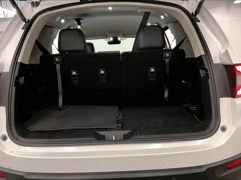 Used 2025 Honda Pilot EX-L image 40