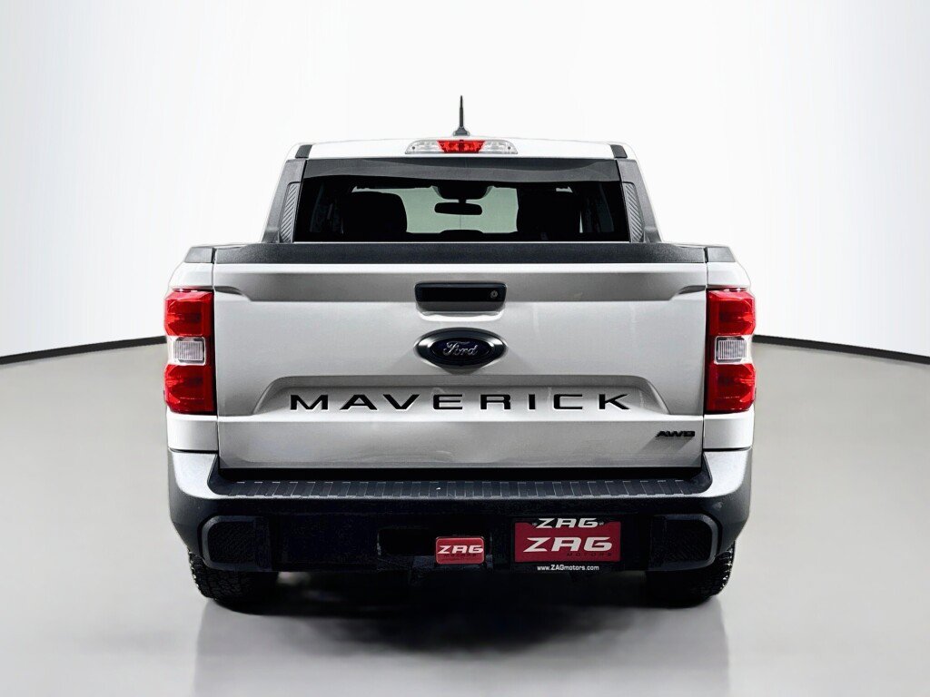 Used 2023 Ford Maverick XLT w/ Equipment Group 300A Standard AWD/4WD image 4