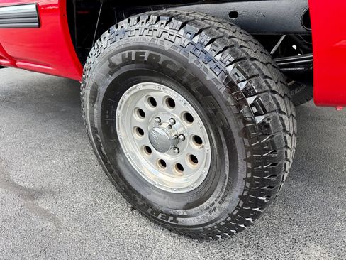 Used 2002 Chevrolet Silverado 1500 LS w/ Off-Road Chassis Pkg AWD/4WD image 13
