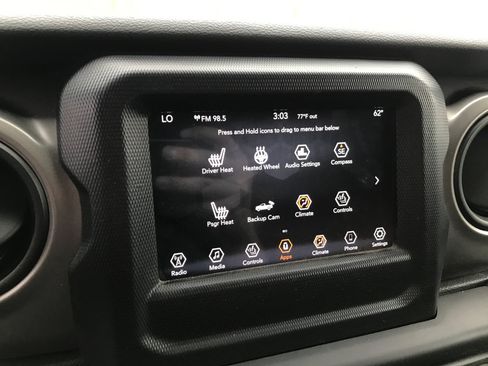 Used 2020 Jeep Gladiator Sport AWD/4WD image 16