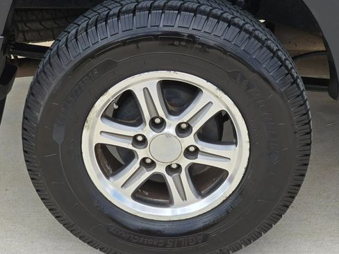 Used 2012 Toyota Tacoma 4x4 Double Cab image 31