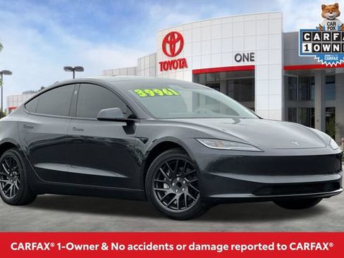Used 2025 Tesla Model 3 Long Range RWD image 2