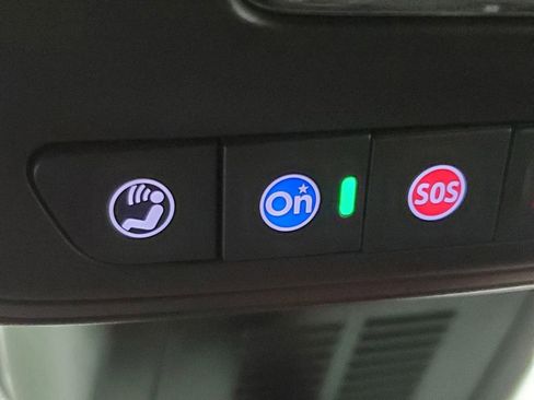 Used 2026 Chevrolet Equinox LT image 19