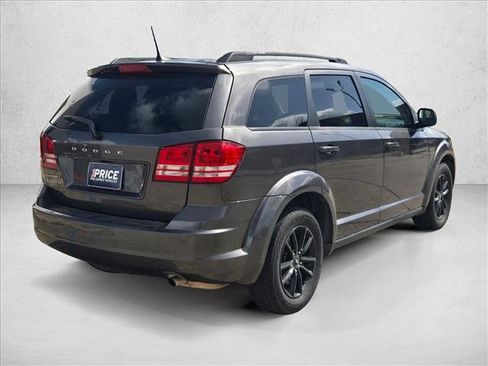 Used 2020 Dodge Journey SE w/ SE Popular Equipment Group FWD image 8