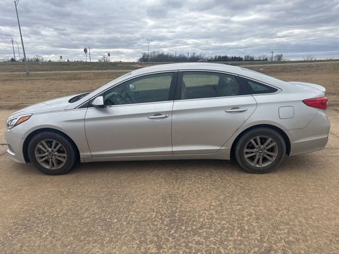 Used 2017 Hyundai Sonata SE image 4