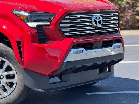 Certified 2026 Toyota Tacoma Limited AWD/4WD image 7